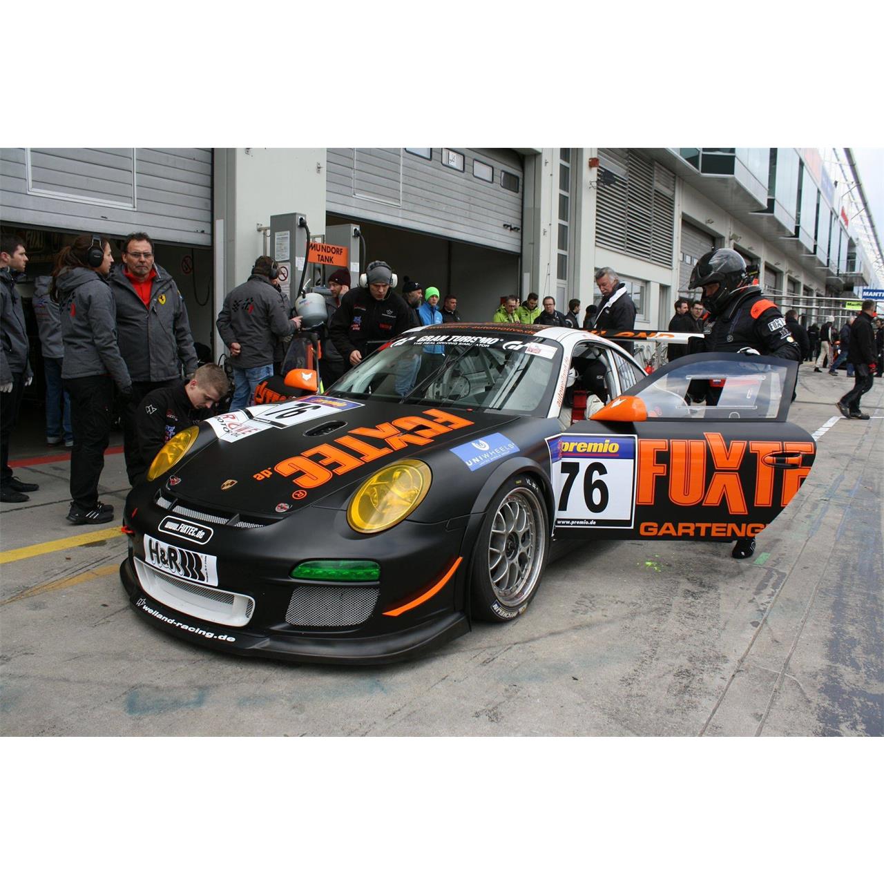 Porsche-Racing2